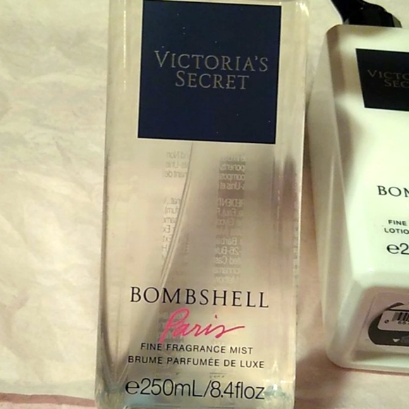 Victoria's Secret Bombshell Paris 2 pc set - Picture 2 of 4